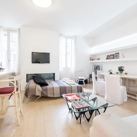 Teatro Regio Exclusive Apartment *