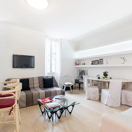 Apartment Teatro Regio Exclusive