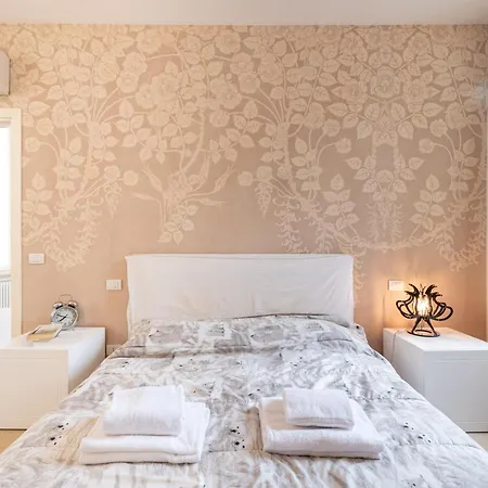 Apartment Teatro Regio Exclusive