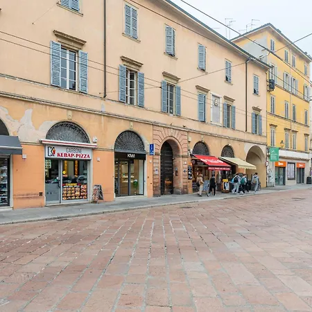 Guesthost - Teatro Regio Exclusive Apartmán Parma