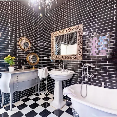 Teatro Regio Exclusive * Parma