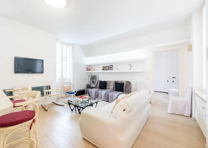 Guesthost - Teatro Regio Exclusive Apartment Parma