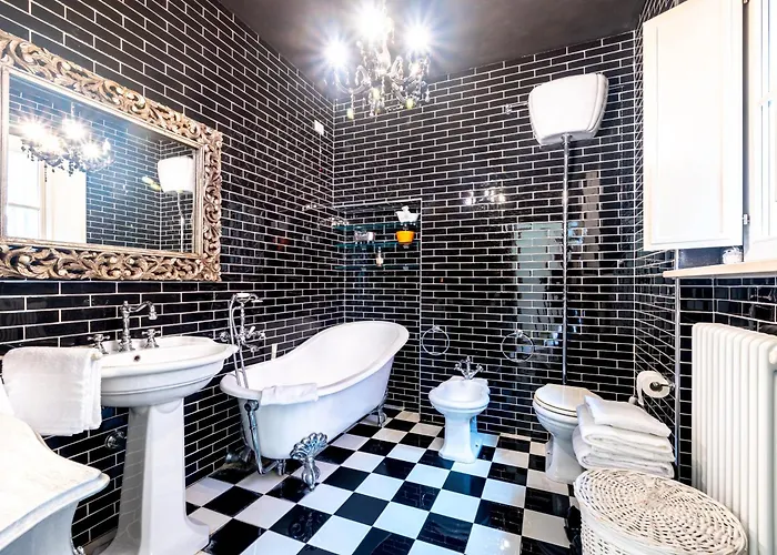 شقة Guesthost - Teatro Regio Exclusive بارما